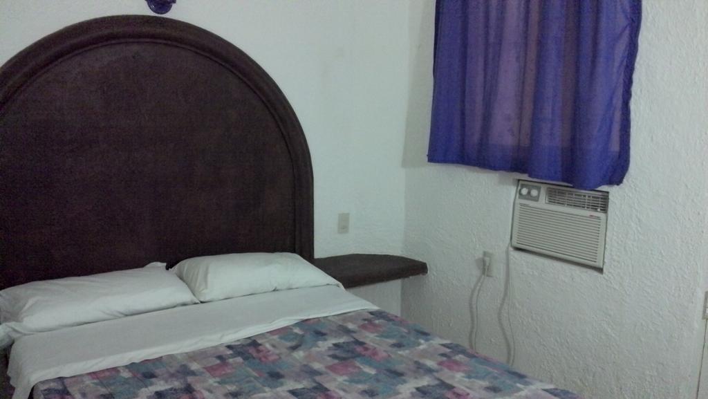 Hotel Morales Inn Mazatlán Habitación foto
